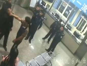屡教不改！男子酒后犯浑袭警被刑拘......