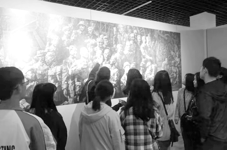 油画中的深情岁月 ——写在攀枝花开发建设工业情怀主题油画展举办之际
