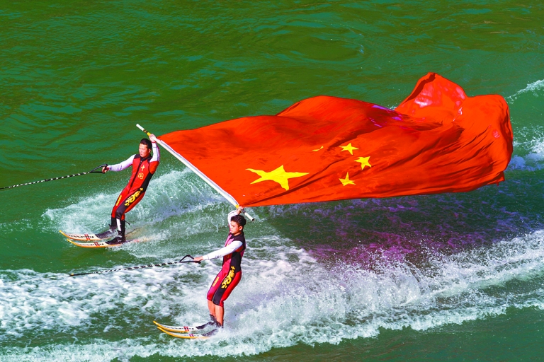 健儿“汇聚”英雄之地 激情“流淌”阳光花城 2018攀枝花国际皮划艇马拉松赛开幕