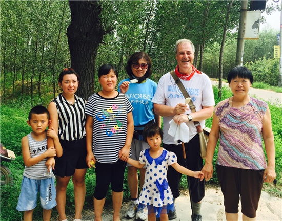 这是科技化的超现代与古老传统的混搭——英国国际发展部国务大臣麦克·贝茨勋爵