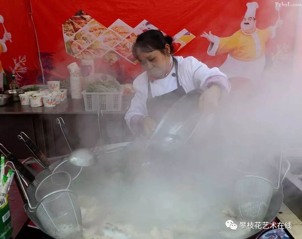 人太多了！仁和开始了一场可吃、可耍的“艺术”盛宴，你还不知道？