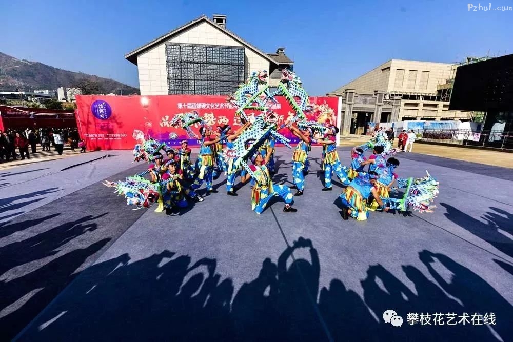 人太多了！仁和开始了一场可吃、可耍的“艺术”盛宴，你还不知道？