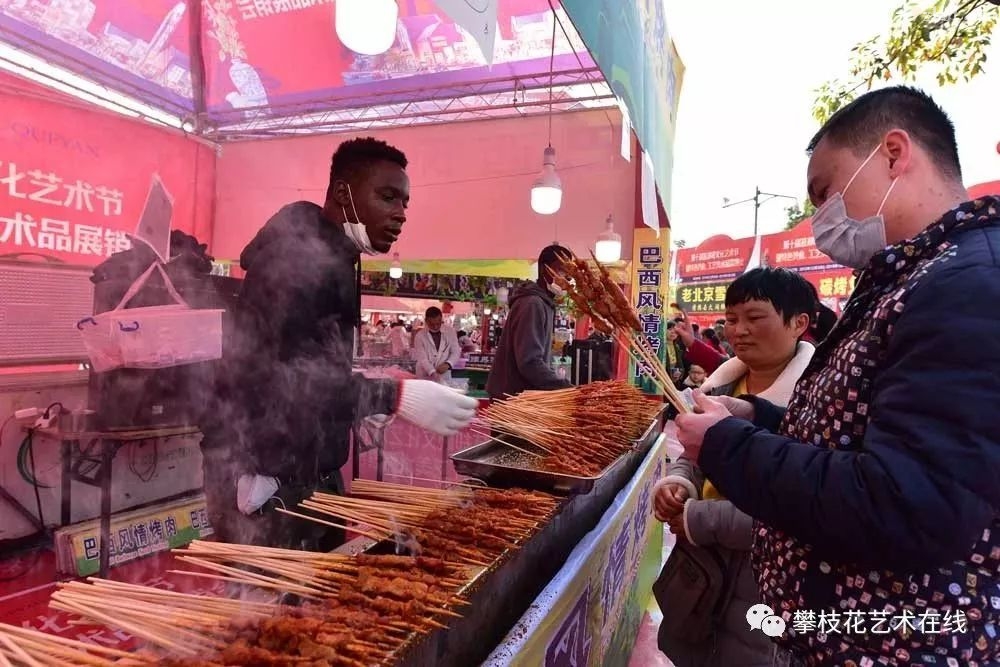 人太多了！仁和开始了一场可吃、可耍的“艺术”盛宴，你还不知道？