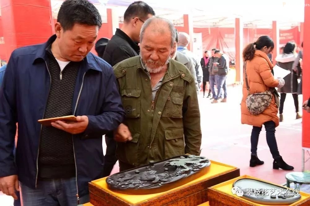 人太多了！仁和开始了一场可吃、可耍的“艺术”盛宴，你还不知道？