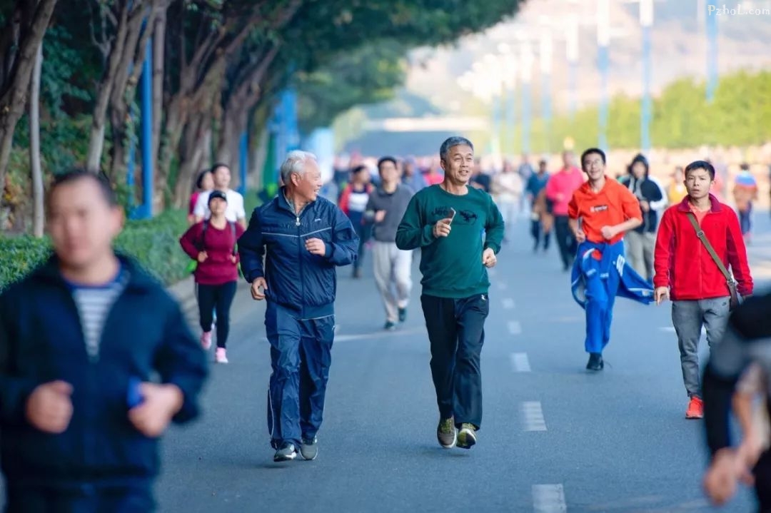 追梦2019！攀枝花4000余人畅跑迎新年！