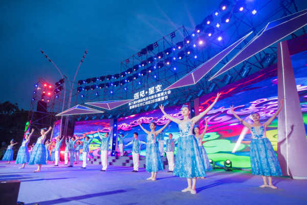 精彩不容错过！露营节开幕式晚会美图来啦