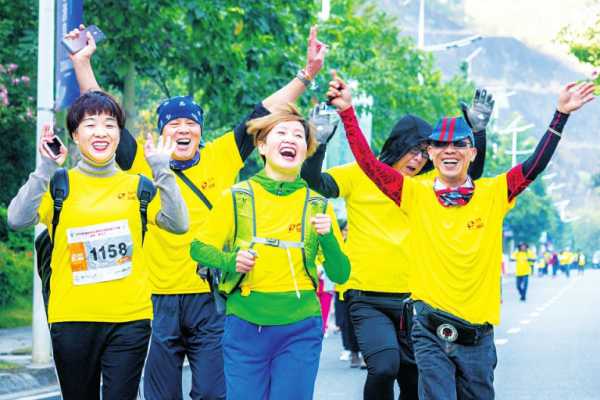 2019年国家登山健身步道联赛总决赛在我市鸣枪开赛