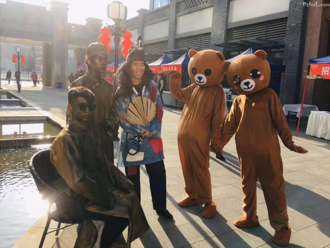 VLOG丨工艺美术展、文艺演出、汉服摄影……苴却砚文化旅游街区N种玩儿法等你来解锁