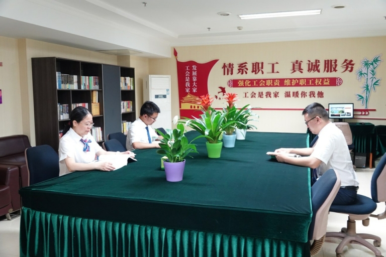 释放文化魅力推进全员阅读 攀商行“职工书屋”喜获“四川省职工书屋”称号