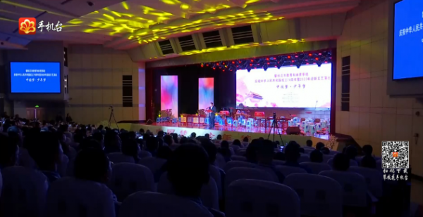 青春激昂 共迎新年！这场文艺演出，你去看了吗？
