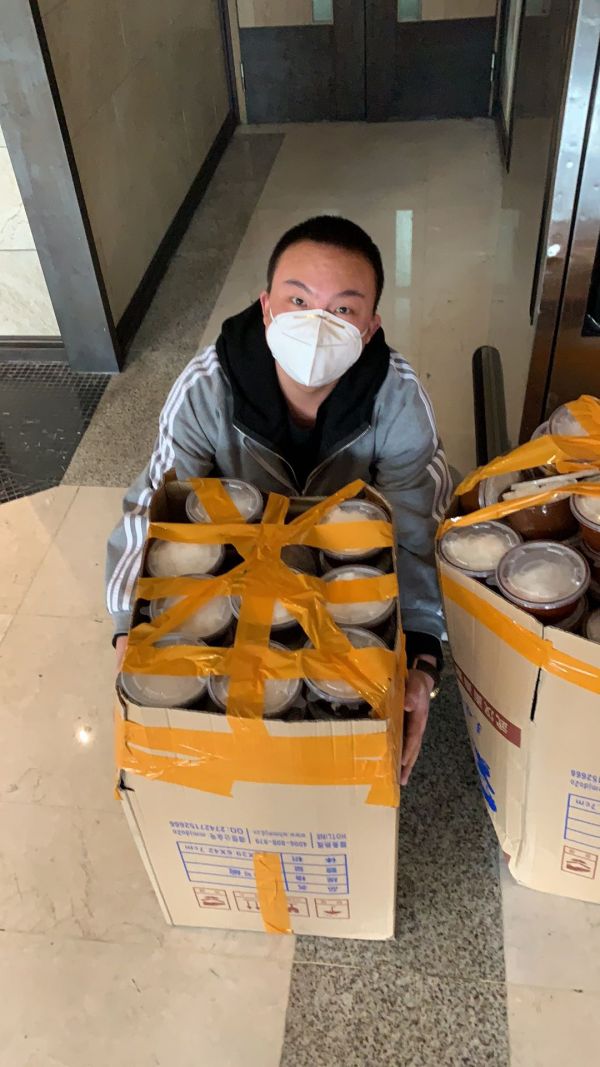 很多个感动我的瞬间,是让我坚持下来的理由——一位武汉志愿者的自述