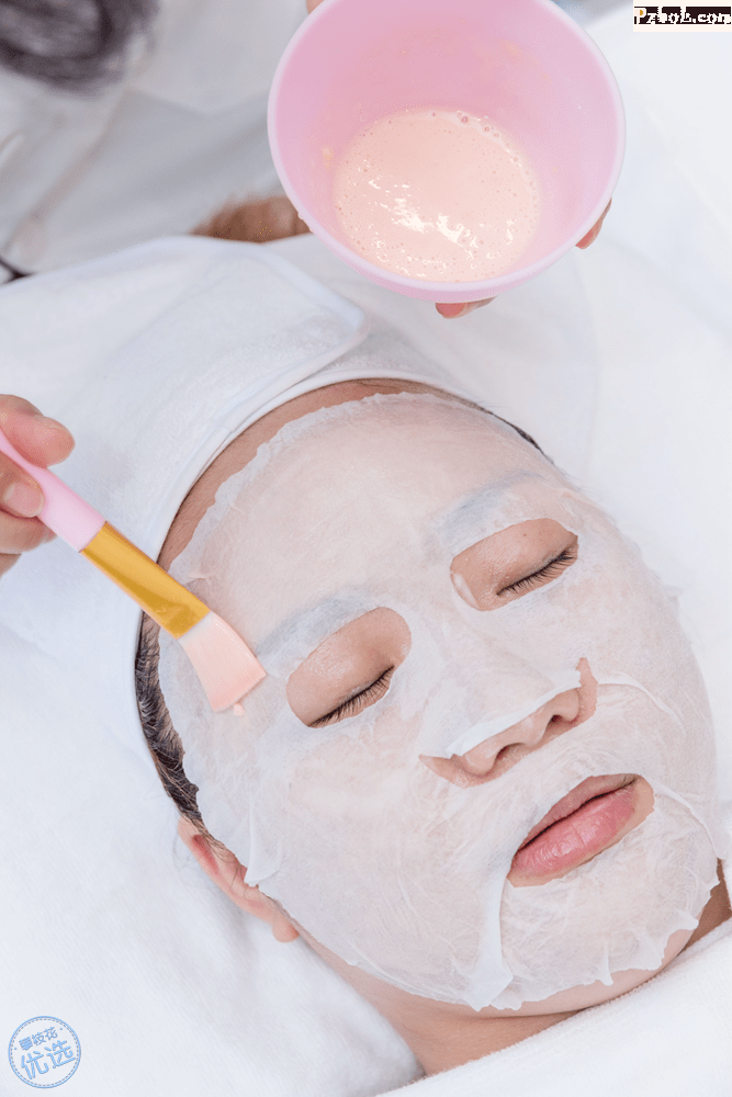 的肌肤来说都是负担和压力碧斯水精灵三重能量补水套是最清爽的补水水