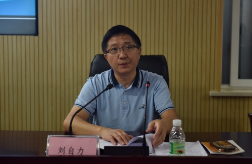 市教育和体育局刘自力副局长就秋冬季学校常态化疫情防控工作进行部署