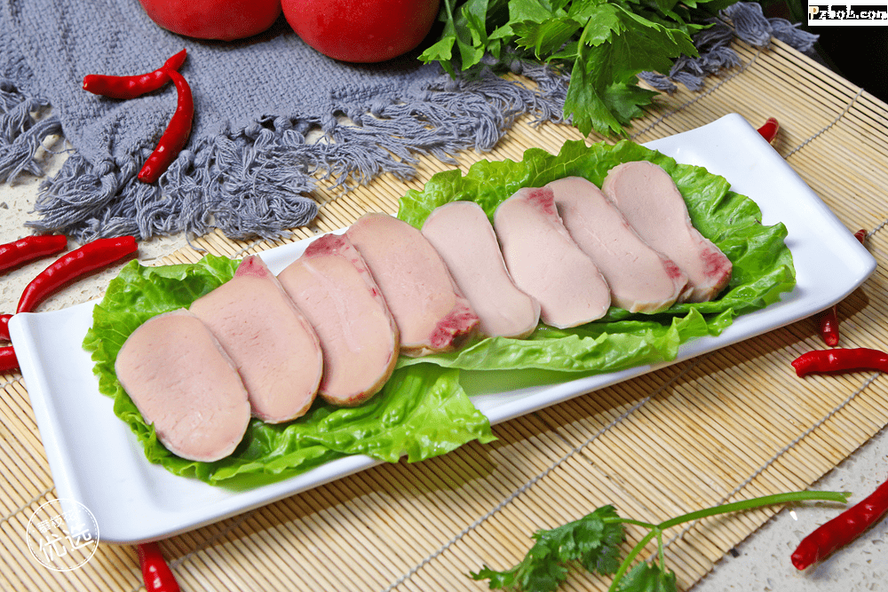 吃蜀皇全牛宴刀叉牛肉!招牌坨坨牛肉比拳头还大,匠心做好汤!