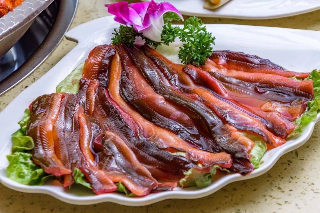 只有新鲜的鳝鱼肉